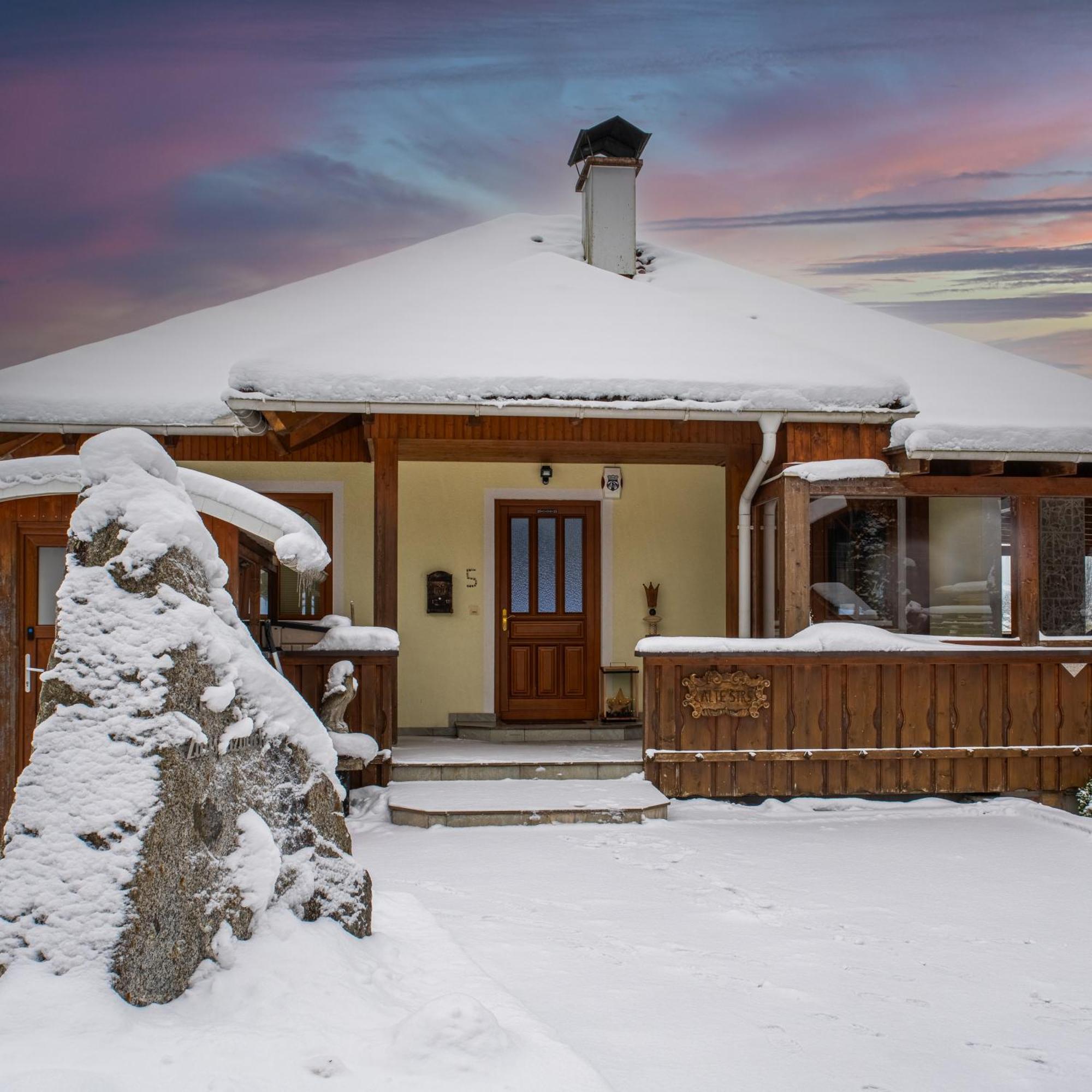 Chalet Zugspitzblick Lermoos Exterior photo